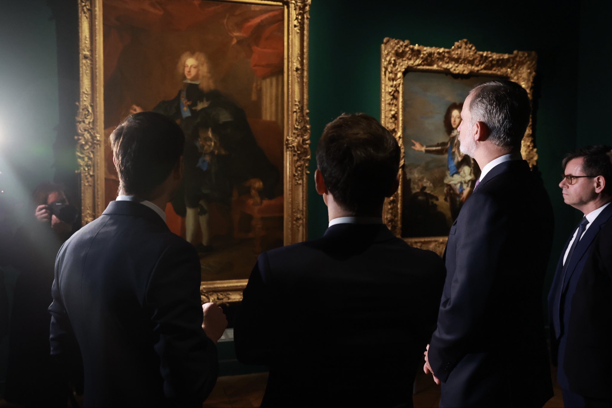 La primera visita de un Rey de España al Palacio de Versalles en más de ...