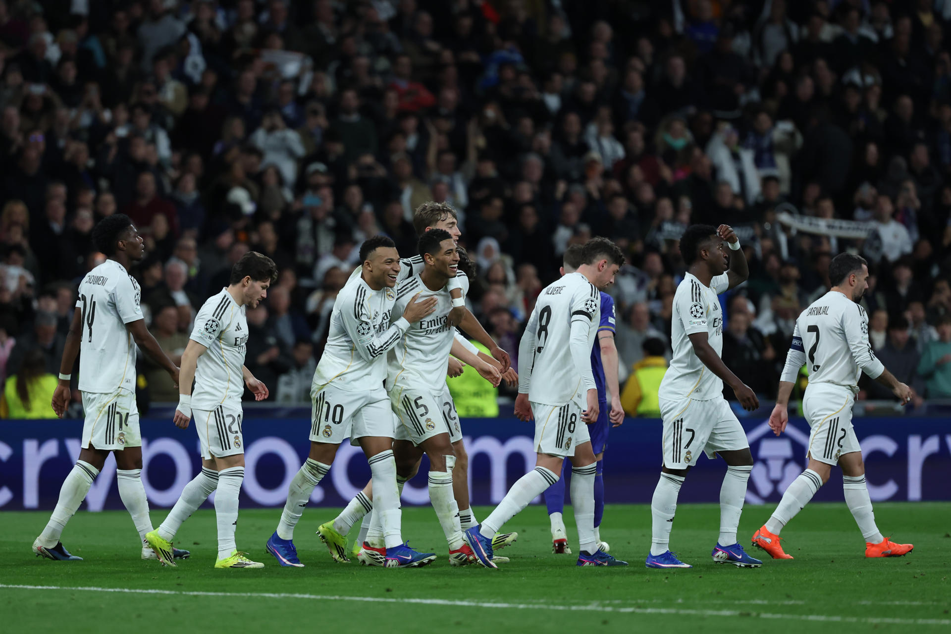 Todo lo que ganaría el Real Madrid si consigue pasar directo a octavos ...