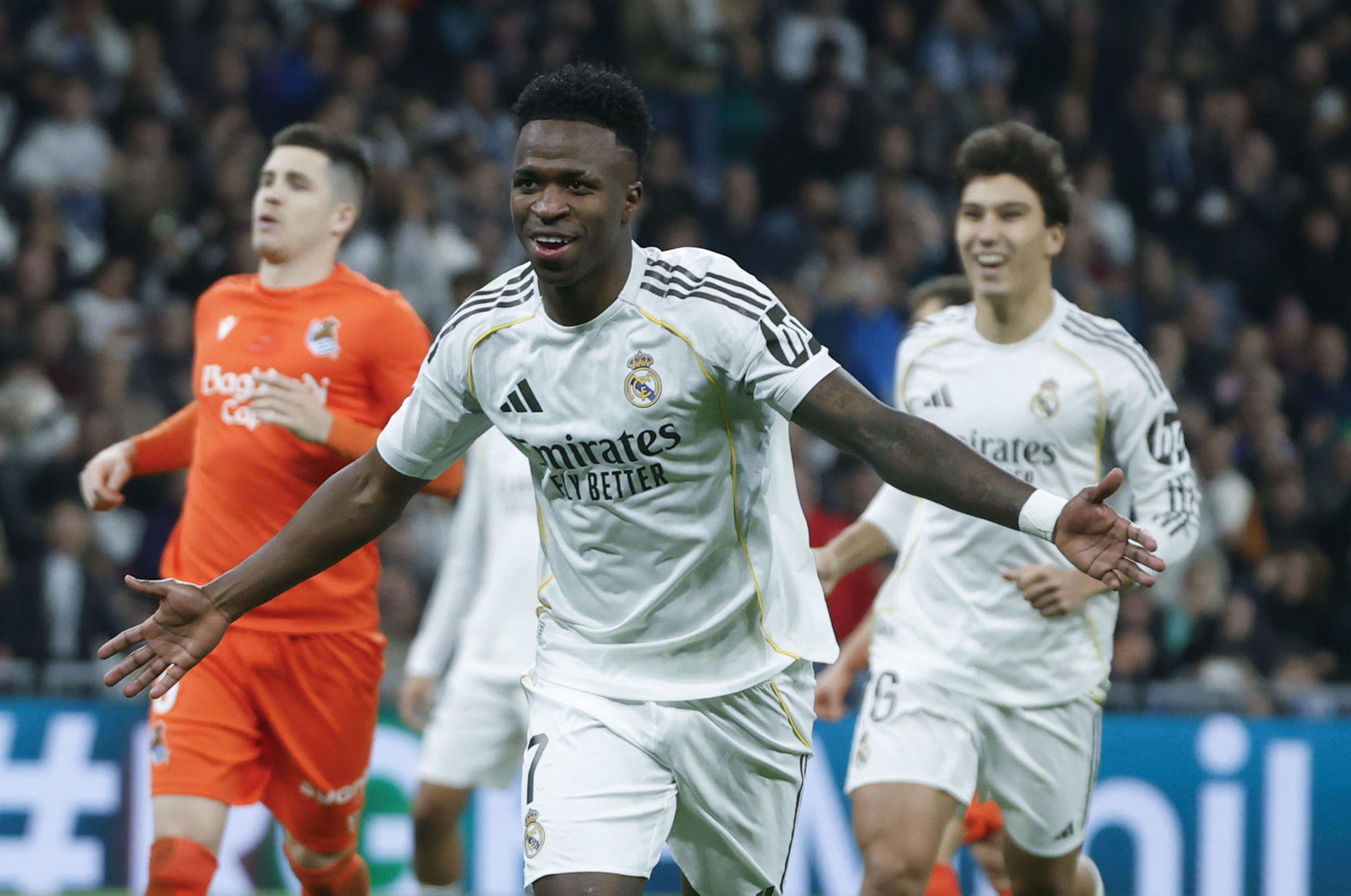 El Real Madrid enamora al Bernabéu y arrolla a la Real Sociedad con una ...