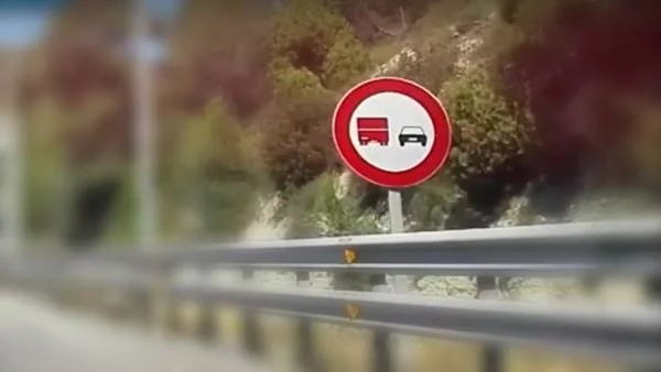 La DGT Quiere Prohibir A Los Coches Adelantar Camiones En Una Situaci n la-dgt-quiere-prohibir-a-los-coches-adelantar-camiones-en-una-situaci-n