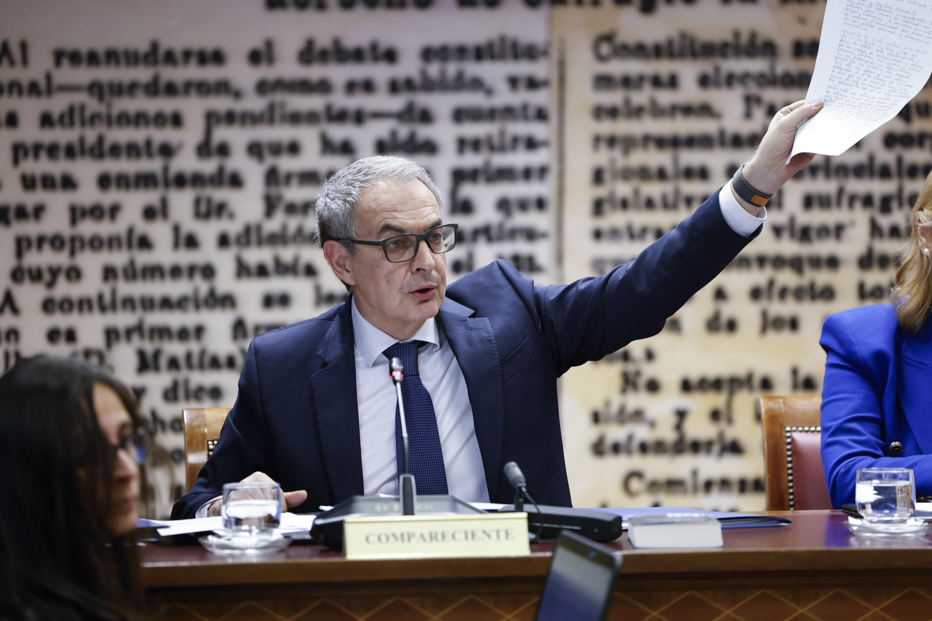 Zapatero comparece en la comisión del Senado por su papel en el caso ...