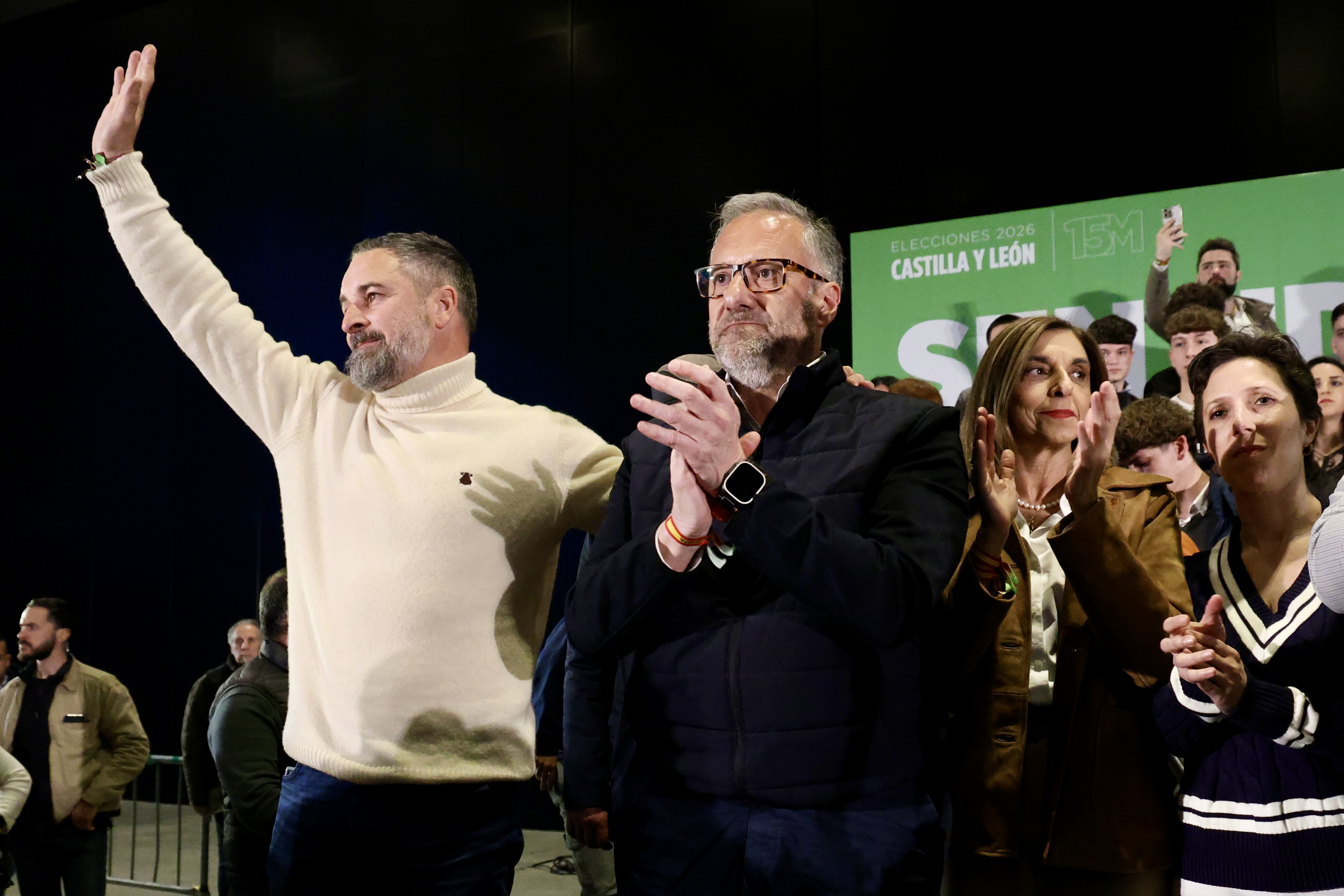 Vox cierra su campaña electoral en Valladolid con Abascal y Pollán