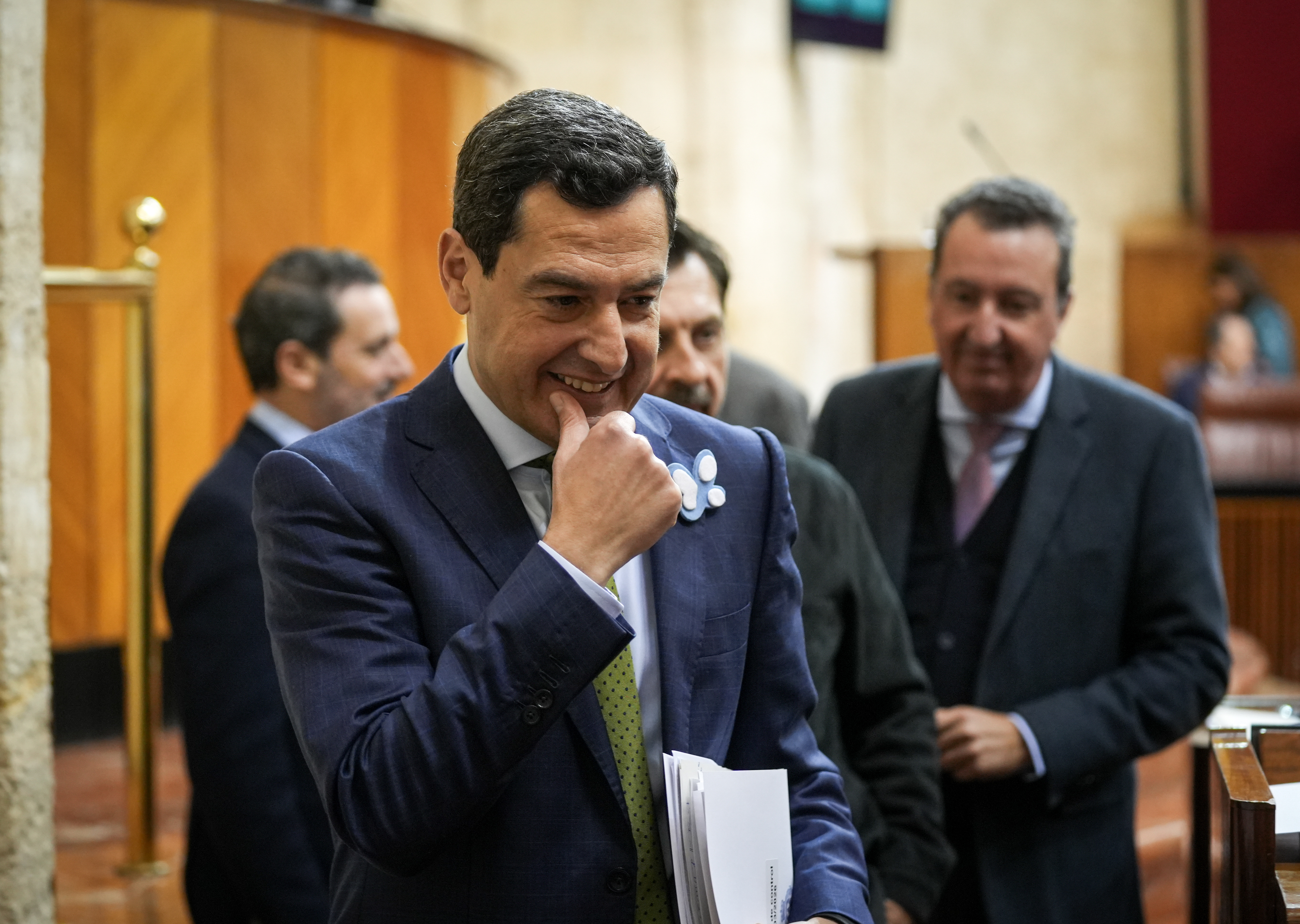 Juanma Moreno cifra su independencia de Vox en 15.000 votos: «La ...