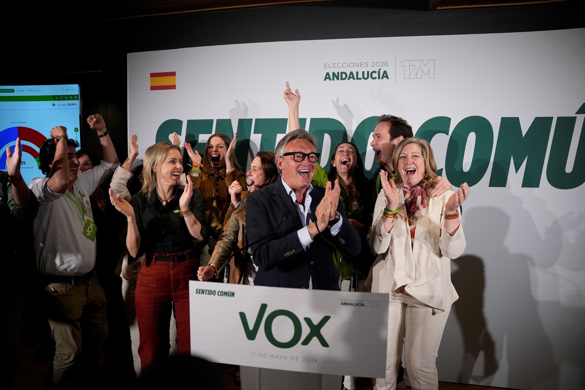 Vox forzará a Juanma Moreno a negociar tras descartar una abstención