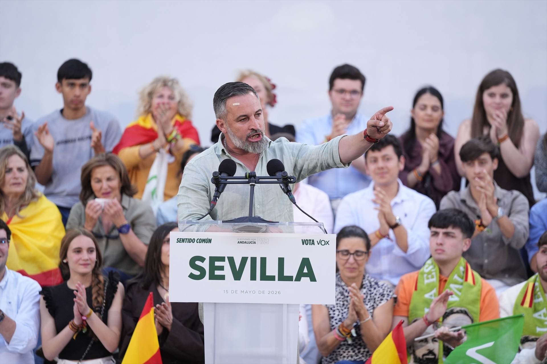 Abascal exige una moción de censura contra Sánchez tras la imputación ...