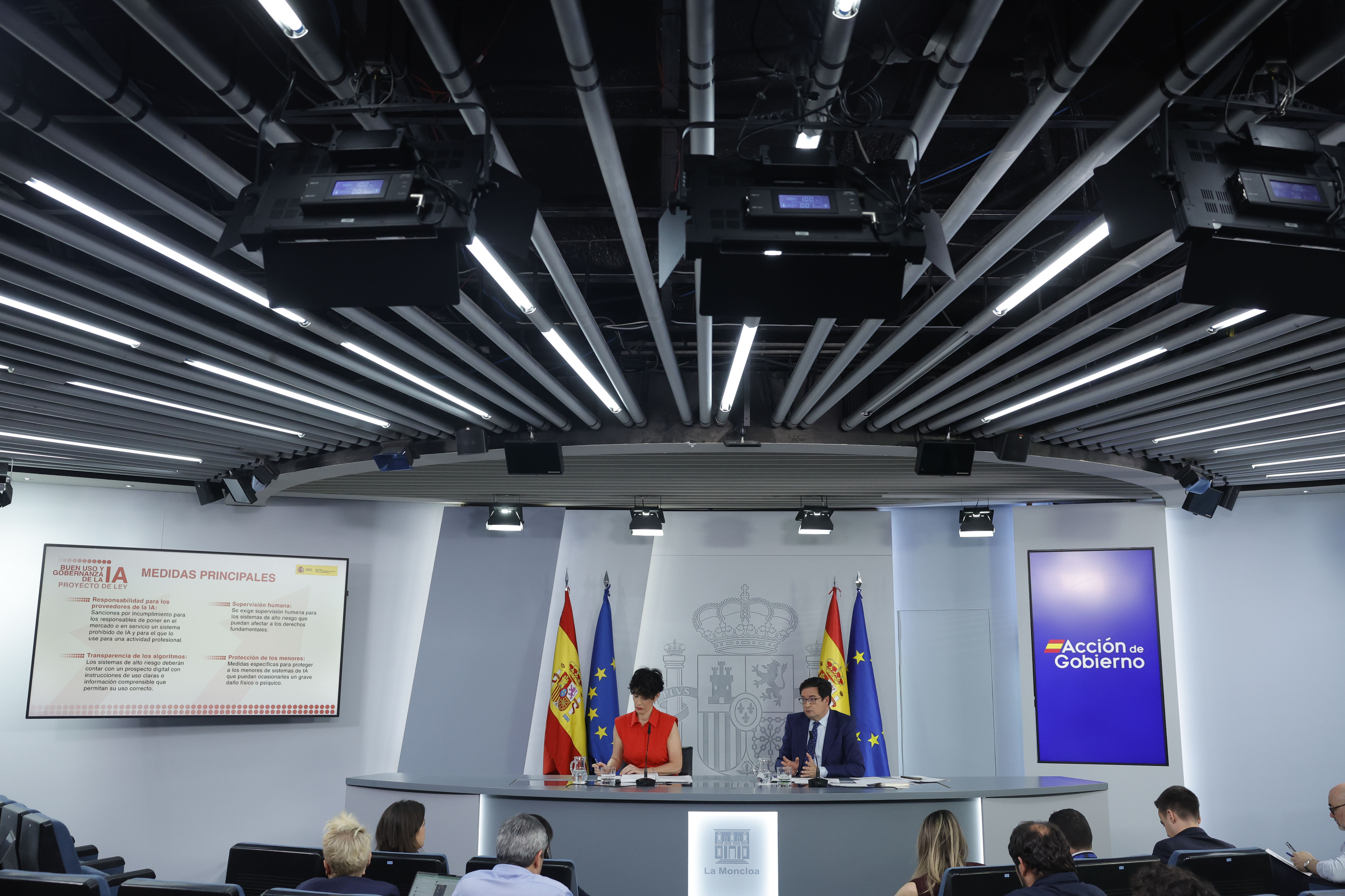 A quién ha permitido el Gobierno preguntar hoy en el Consejo de Ministros